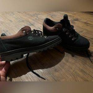 Women’s timberland hiking shoes